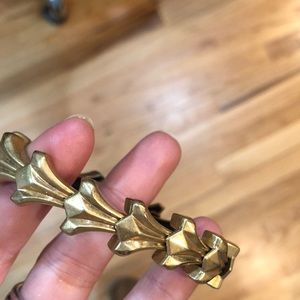 Bracelet with elastic